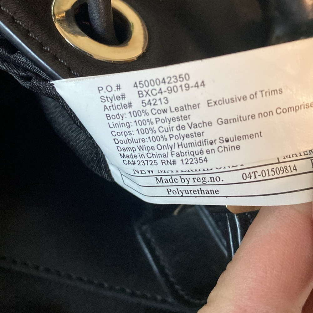 AUX Auxiliary Hobo Bucket Bag - Picture 12 of 15